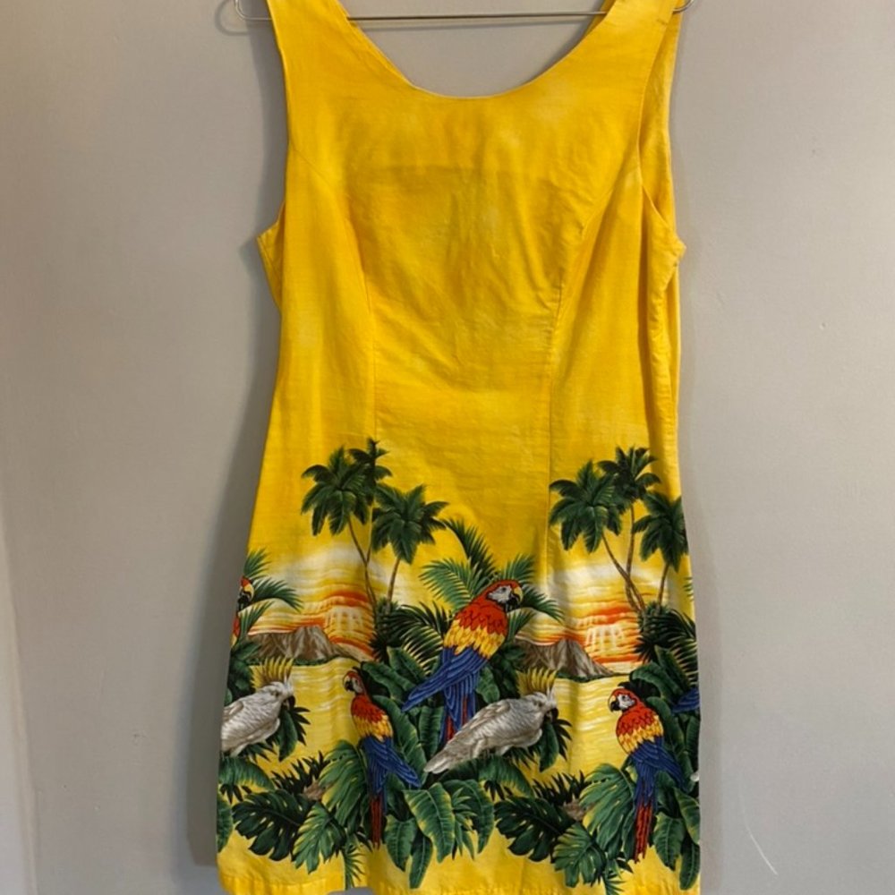 90s Vintage Aloha Republic Yellow Parrot Hawaiian Dress